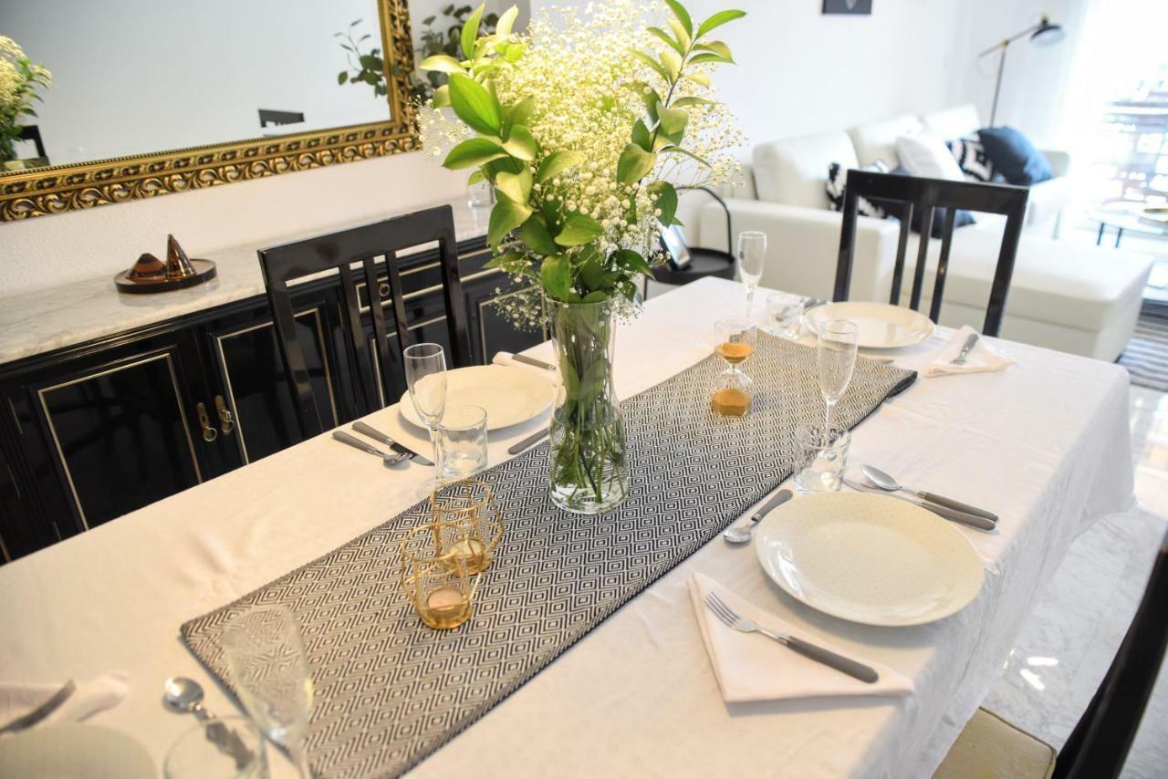 Homely Malaga Don Cristian Con Parking Privado Buitenkant foto