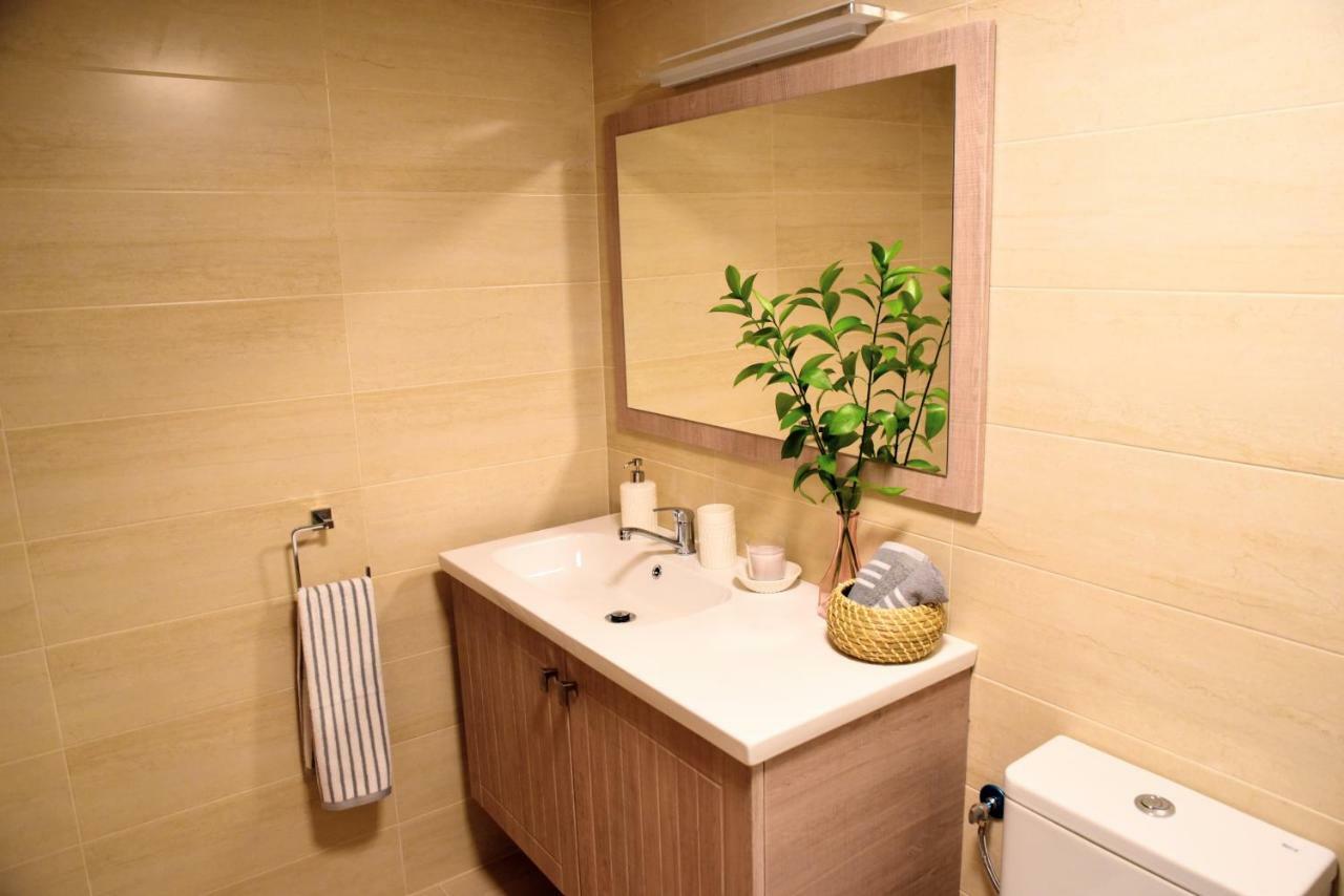 Homely Malaga Don Cristian Con Parking Privado Buitenkant foto