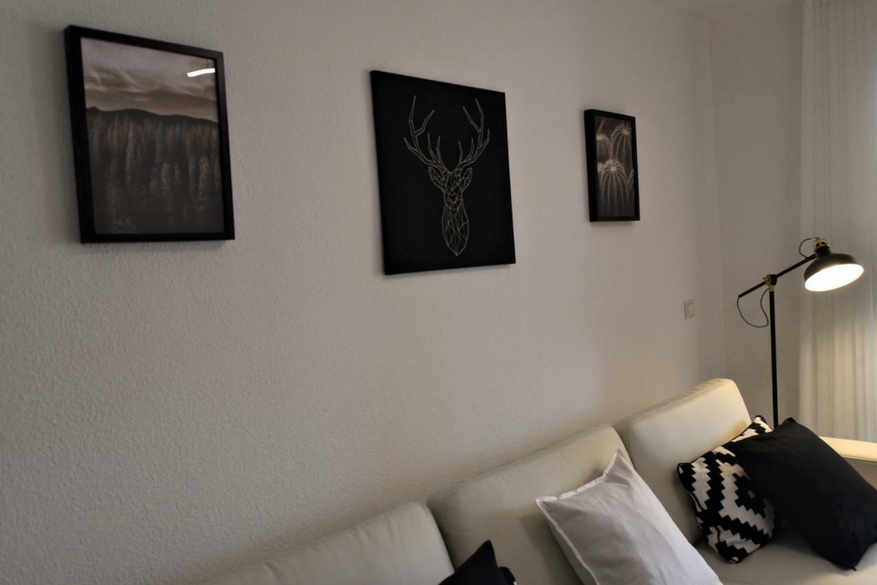 Homely Malaga Don Cristian Con Parking Privado Buitenkant foto